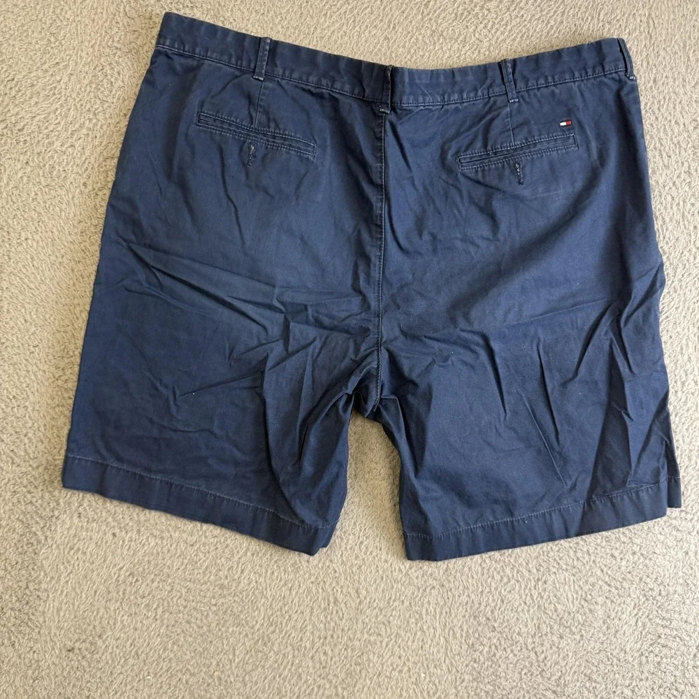 Tommy Hilfiger Shorts Mens 42 Blue Chino Custom Fit Flat Front Cotton Casual